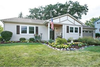 420 Shagbark Ct, Algonquin, IL 60102