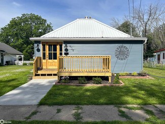 608 N 10th St, Clarinda, IA 51632