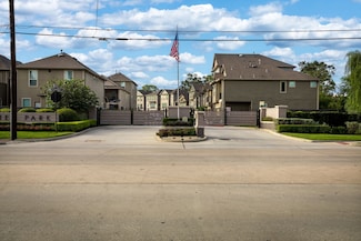 2121 Sequoia Woods Dr, Houston, TX 77080