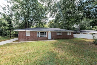 5460 Bloomfield Dr, Macon, GA 31206