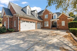 210 Surrey Path Ct, Winston Salem, NC 27104