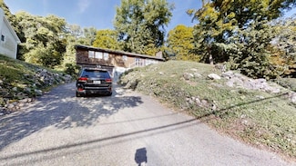 15 Old Oregon Rd, Cortlandt Manor, NY 10567
