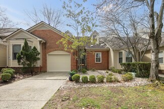 1044 Heather Hills Ln, Lexington, KY 40511