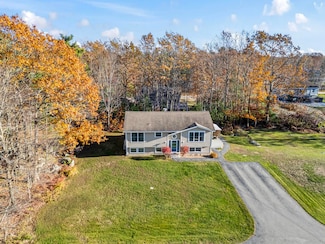 5 Quarry Ln, Biddeford, ME 04005