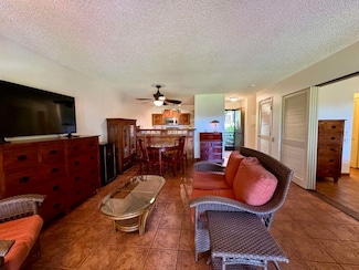 50 Kepuhi Place Unit 103, Maunaloa, HI 96770