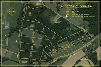 15 Sadlers Chapel Rd, Lafayette, TN 37083