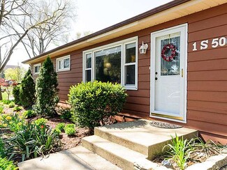 1S500 Leahy Rd, Oakbrook Terrace, IL 60181