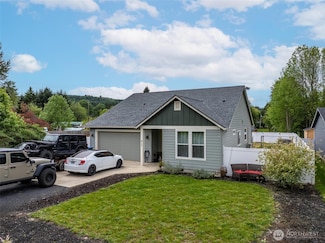817 B St, Vader, WA 98593