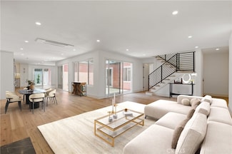 1010 W 13th St, San Pedro, CA 90731