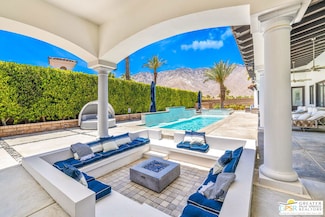1441 E Bogert Trail, Palm Springs, CA 92264