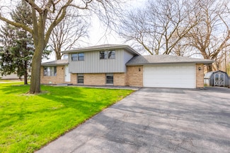 1001 172nd St, Hazel Crest, IL 60429