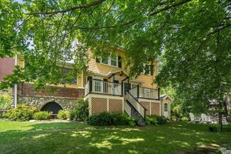 82 Orient Ave, Arlington, MA 02474