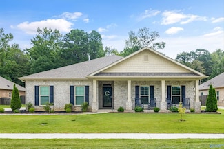 7018 Regency Ln, Gurley, AL 35748