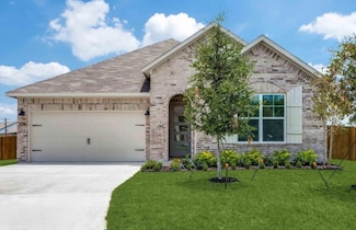 304 Ridge Dr, Justin, TX 76247