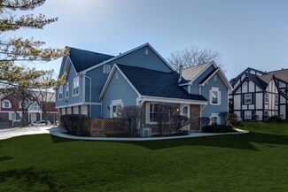 2752 Wayfaring Ln Unit A, Lisle, IL 60532