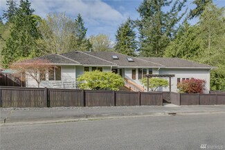 4930 Narbeck Ave, Everett, WA 98203