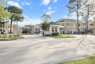 2750 Holly Hall St Unit 1711, Houston, TX 77054