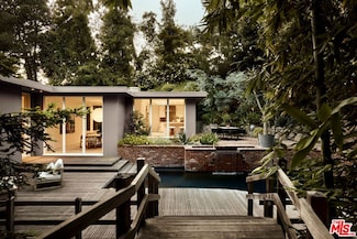 2831 Nichols Canyon Rd, Los Angeles, CA 90046