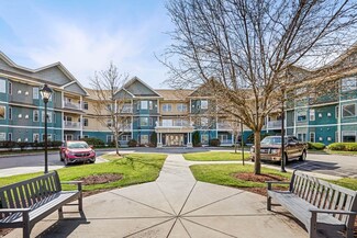 65 Hawthorne Dr Unit 324, Bedford, NH 03110
