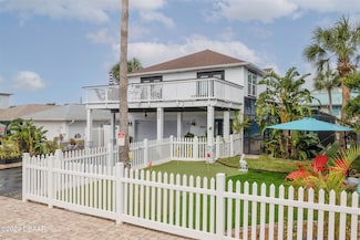 830 Maralyn Ave, New Smyrna Beach, FL 32169