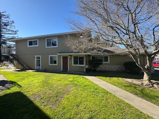 2529 Coffey Ln, Santa Rosa, CA 95403
