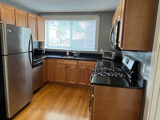 144 Washington St Unit 4, Peabody, MA 01960