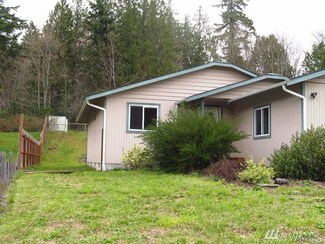 6124 NE Center St, Suquamish, WA 98392