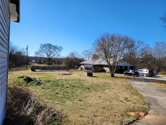 46 Mac Johnson Rd NW, Cartersville, GA 30121