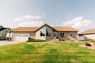 1225 Alpine Dr, Great Falls, MT 59404