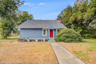 701 N Gaillard St, Baytown, TX 77520