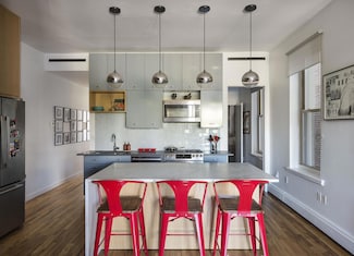 45-17 21st St Unit 2-B, Long Island City, NY 11101