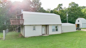 3706 Private Road 2217, Washburn, MO 65772