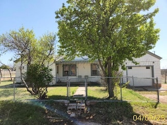 226 Sand Trap St, Borger, TX 79007