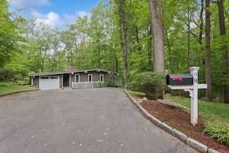 98 East Ln, Stamford, CT 06905