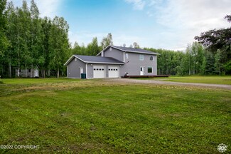 2715 Freeman Rd, North Pole, AK 99705