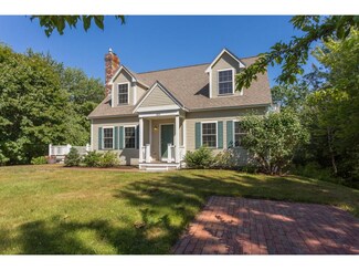 520 Brackett Rd, Rye, NH 03870