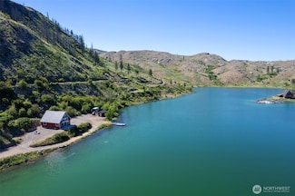 58 Alkali Cutoff Rd, Riverside, WA 98849