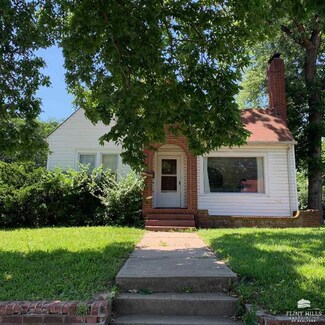 113 N Martin Luther King jr Dr, Manhattan, KS 66502