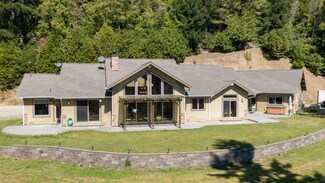 1505 Tim Mullen Rd, Kneeland, CA 95549