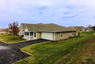 653 Scott Dr, Ontario, OH 44906