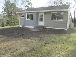 114 South St W, Deer Park, WI 54007