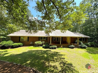 1348 Barwick Hill Rd, Comer, GA 30629