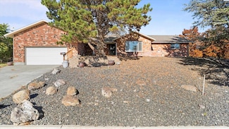 4202 Maple Ln, West Richland, WA 99353