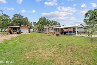 3216 Woodlawn Ave SW, Supply, NC 28462