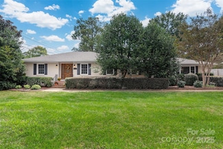 1101 S Wendover Rd, Charlotte, NC 28211