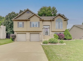 1294 Port Cove Dr, Chesterton, IN 46304