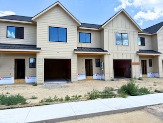 2750 Riata Rd Unit B, Missoula, MT 59808