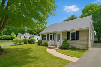94 David St, Springfield, MA 01104