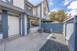 3051 W Cheryllyn Ln Unit 35, Anaheim, CA 92804