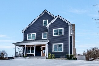 8 Highland Ave, Ashburnham, MA 01430